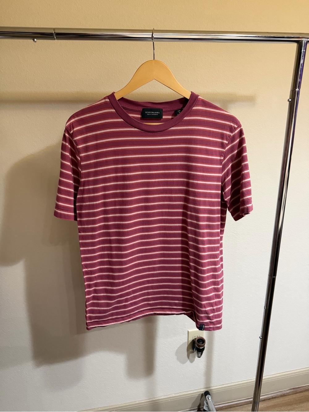 Scotch & Soda Men’s M Burgundy Striped T-Shirt